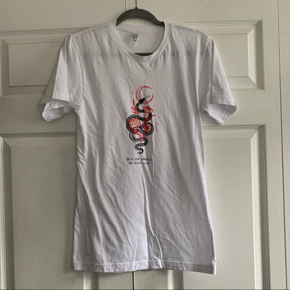 Cute witchy graphic tee